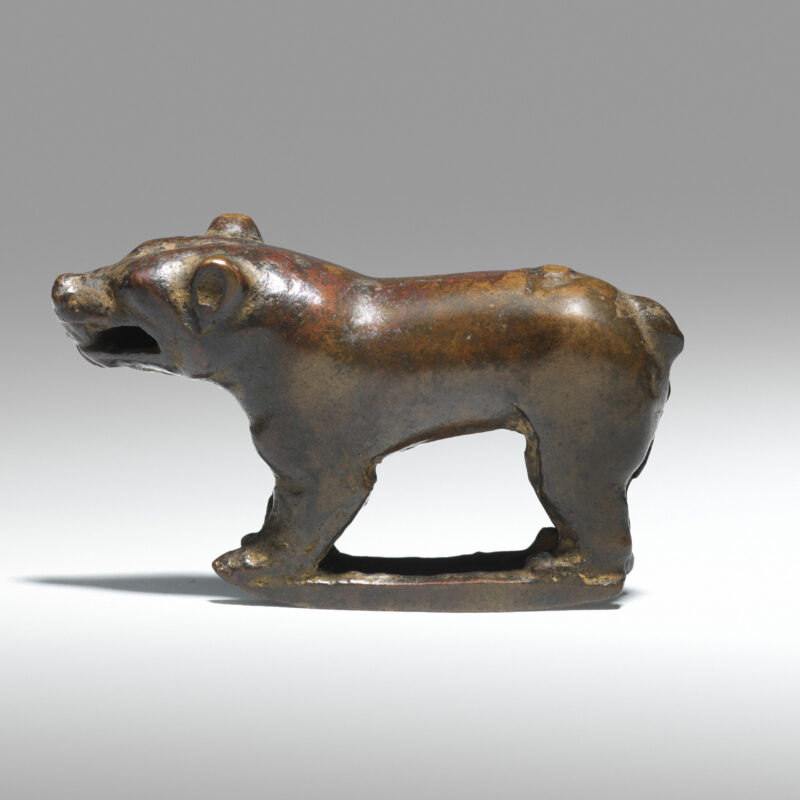 Sculpture of a bear